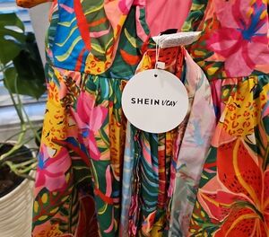 SHEIN Multicolor Tropical Print Dress